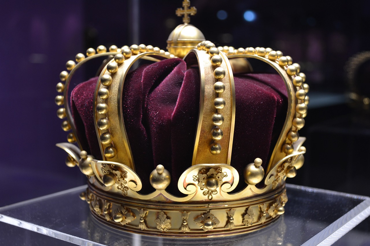 Henry VIII or King Charles III: Is your content strategy fit for size?